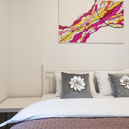Wola Glamour Apartment Warschau Buitenkant foto