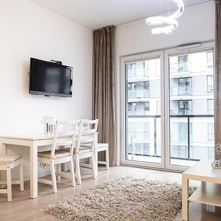 Wola Glamour Apartment Warschau Buitenkant foto