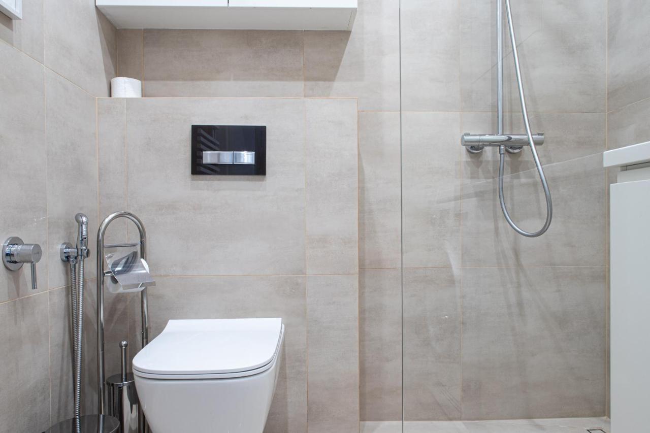 Wola Glamour Apartment Warschau Buitenkant foto